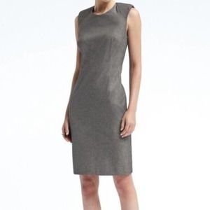 FREE with any $25+ purchase! Banana Republic Grey Cap Sleeve Sheath Dress Size 4